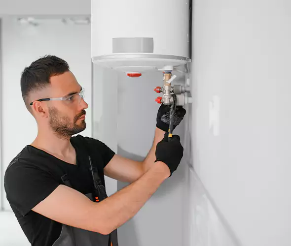 Expert Plumber for Water Heater Expansion Tank Installation in Wilmette, IL